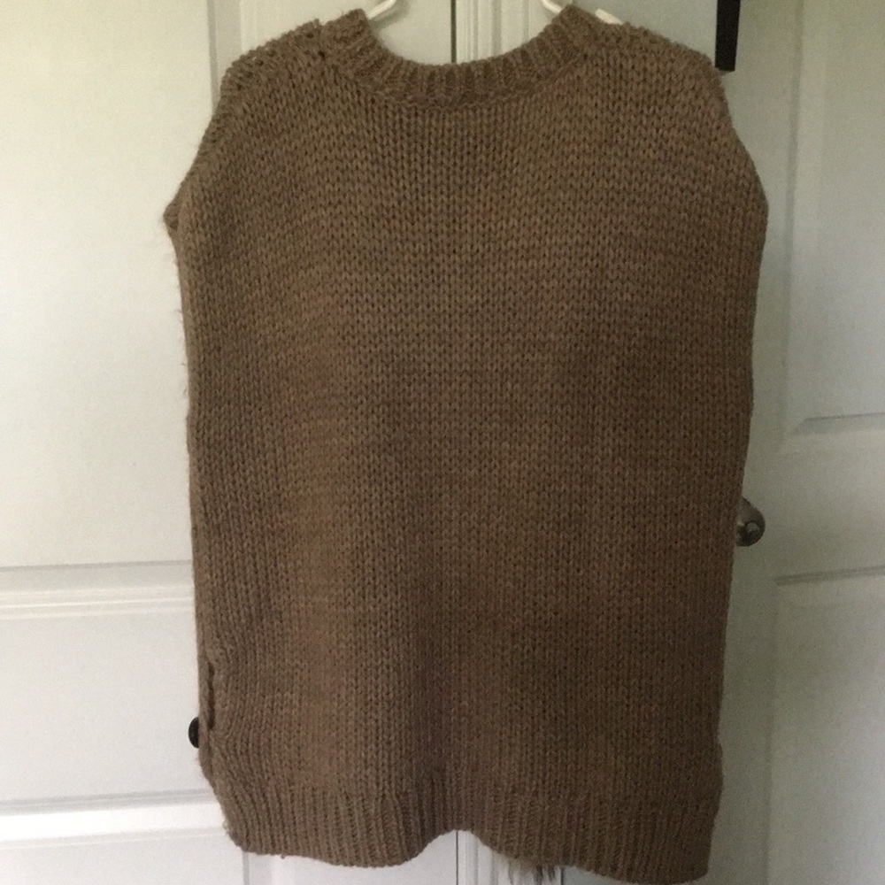 Sweater - Picture 3 of 3